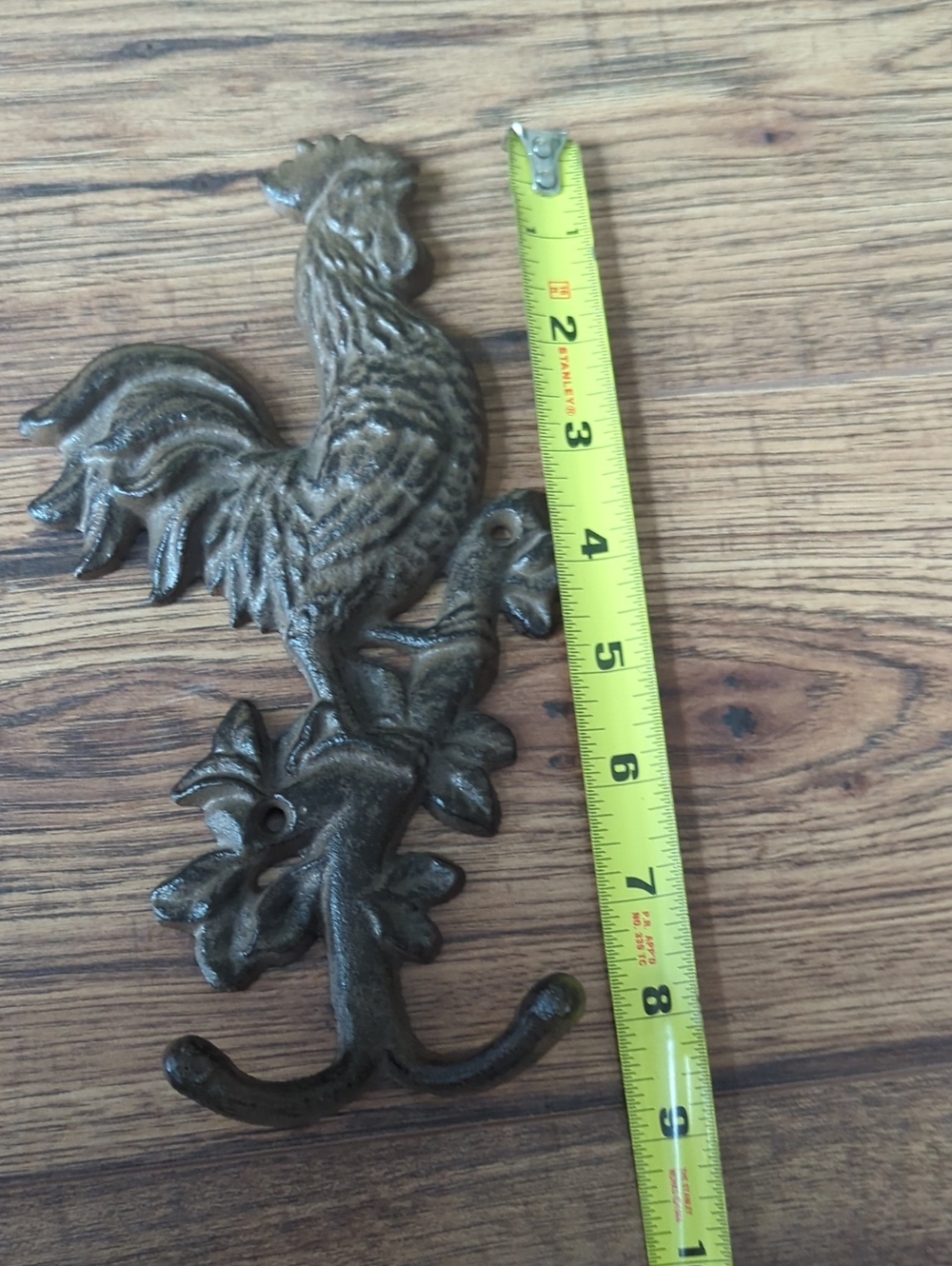 Decorative Rooster Wall Hook in Antique Bronze